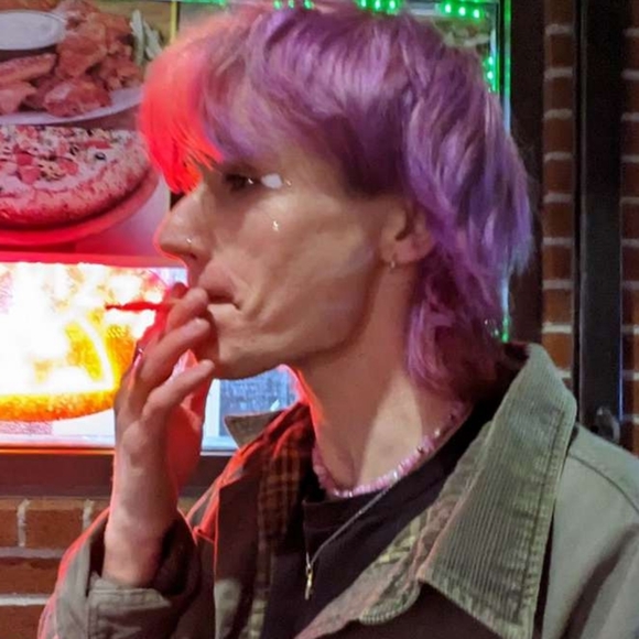 Meet your Posher, Danny - Picture 1 of 1